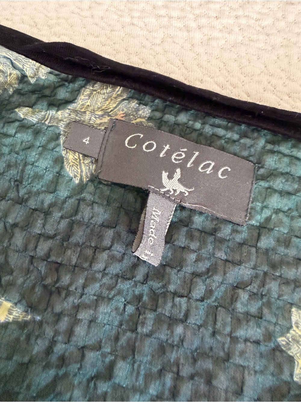 Cotelac Textured Bird Blouse - Picture 4 of 4